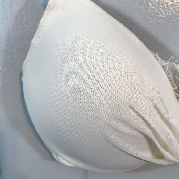 Wacoal Beige Lace Peek A Boo Underwire Full Coverage Adjustable Strap Bra 32DD - Picture 4 of 7